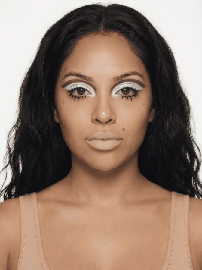 1960s Mod makeup look
